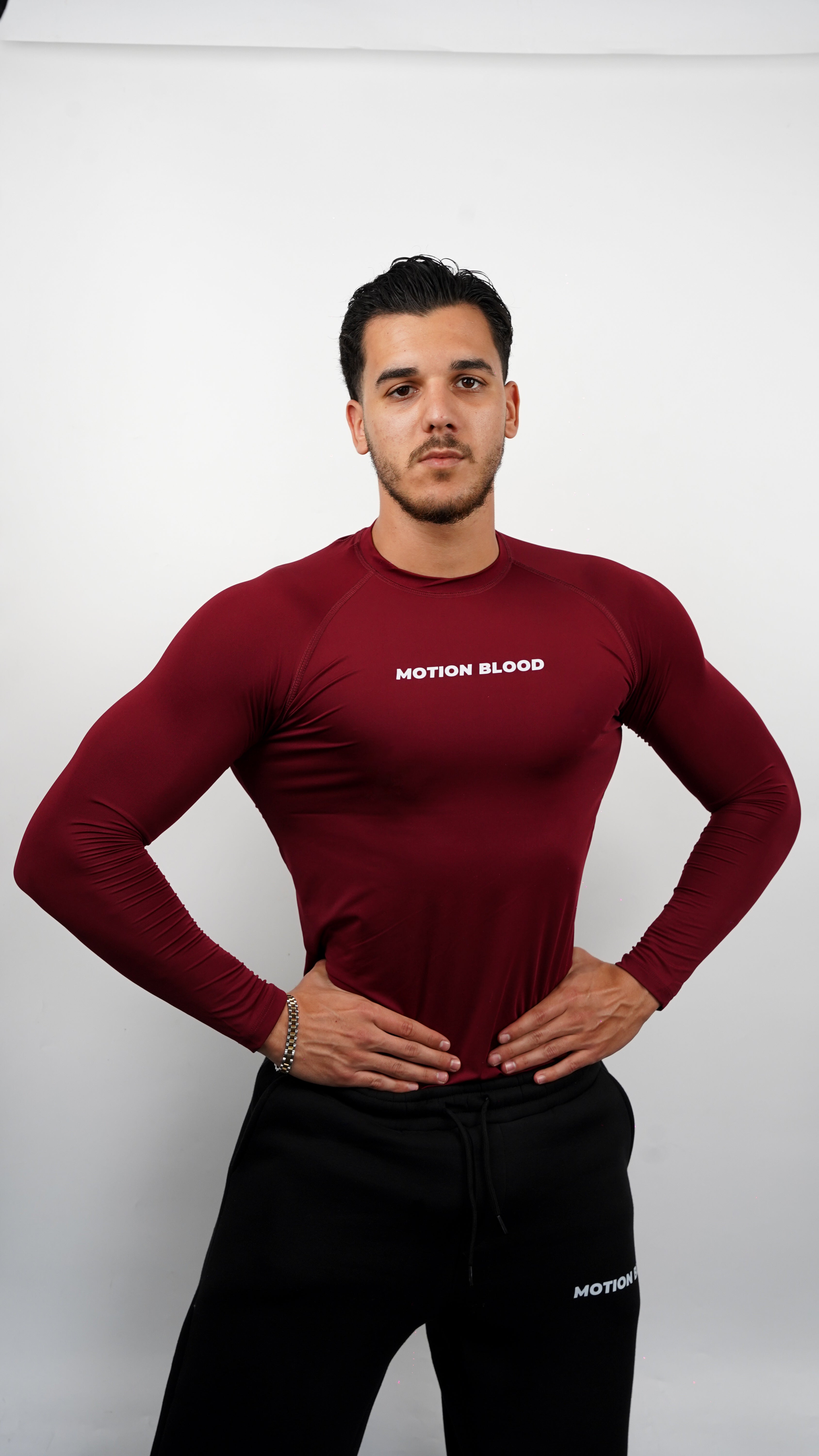 Uzun Kollu Compression